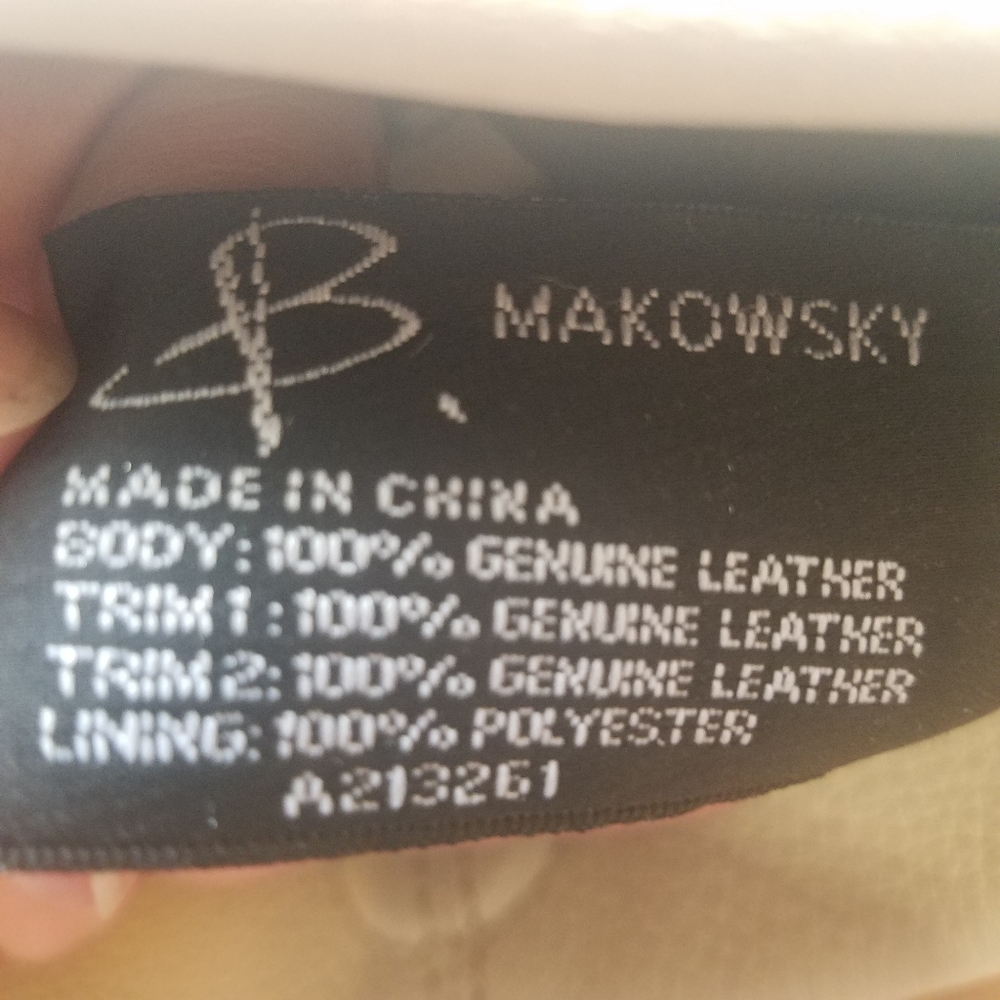 B Makowsky Crossbody - Picture 11 of 15